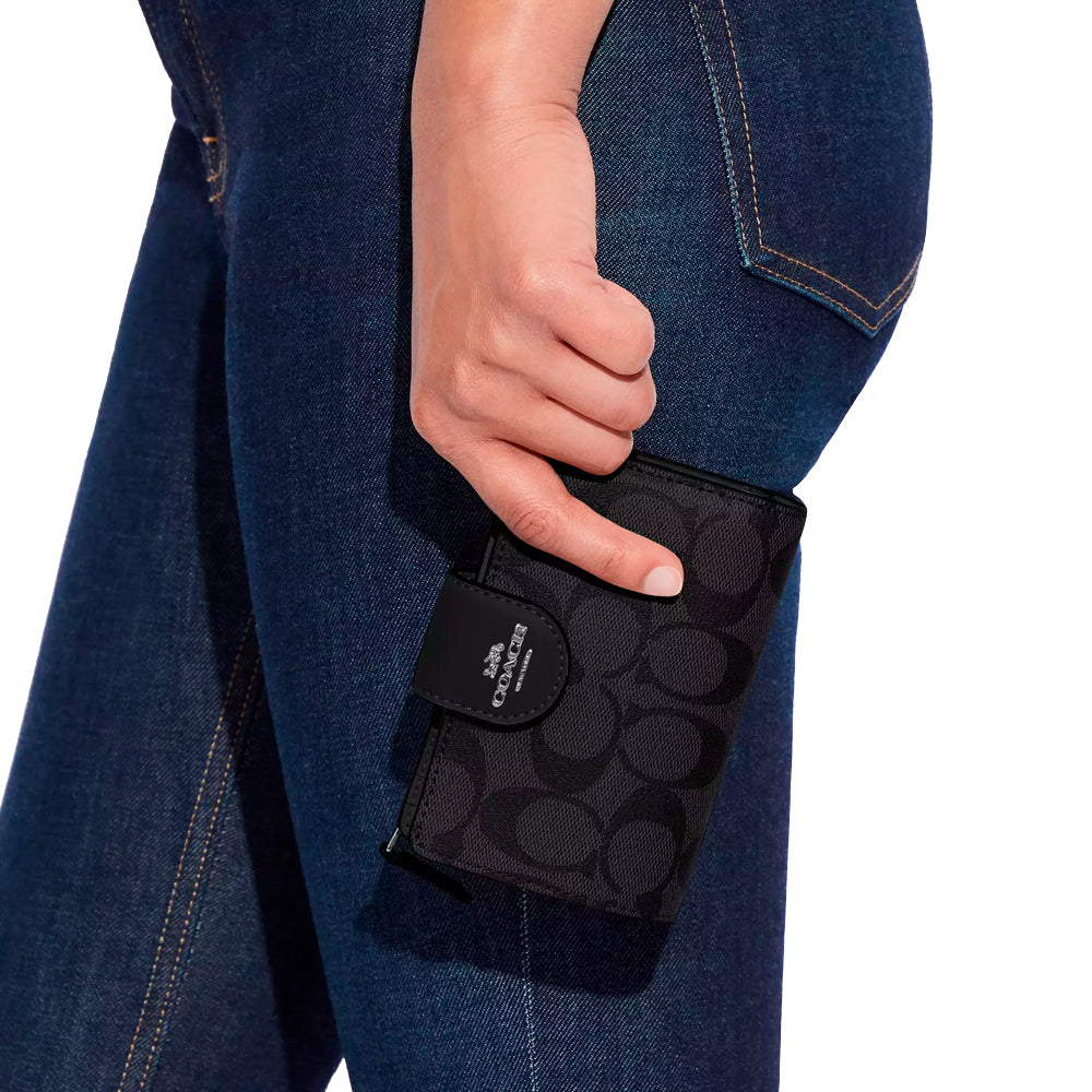 Billetera Corner Zip Signature canvas Coach - Coach